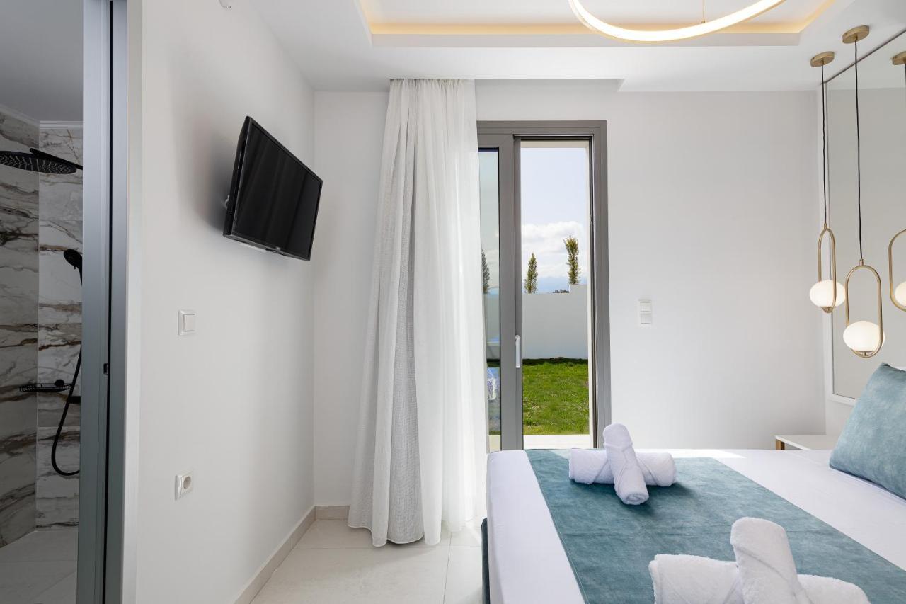 Alma Villa, 2000M2 Luxury Living, By Thinkvilla Angeliana  Экстерьер фото