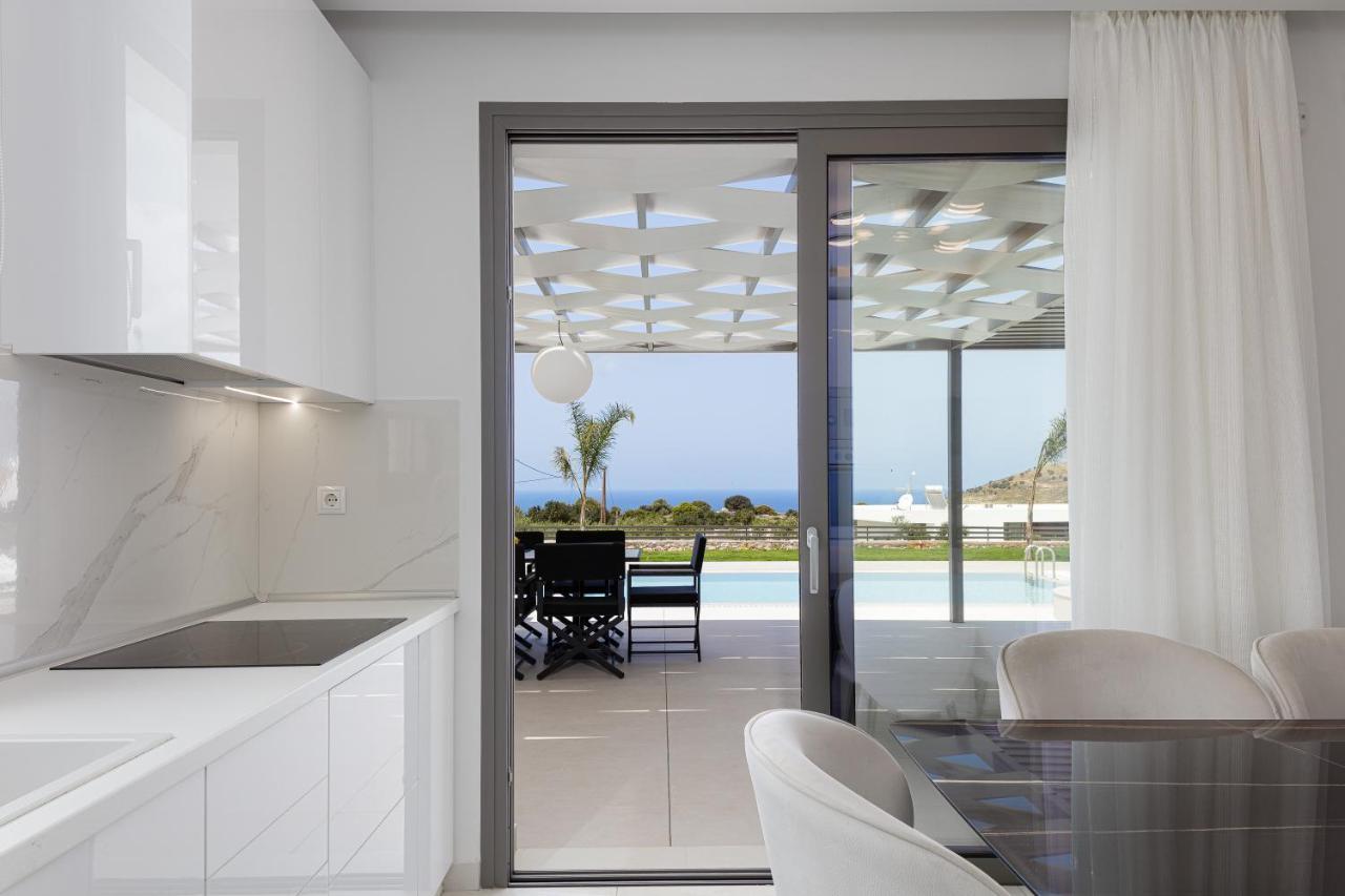 Alma Villa, 2000M2 Luxury Living, By Thinkvilla Angeliana  Экстерьер фото
