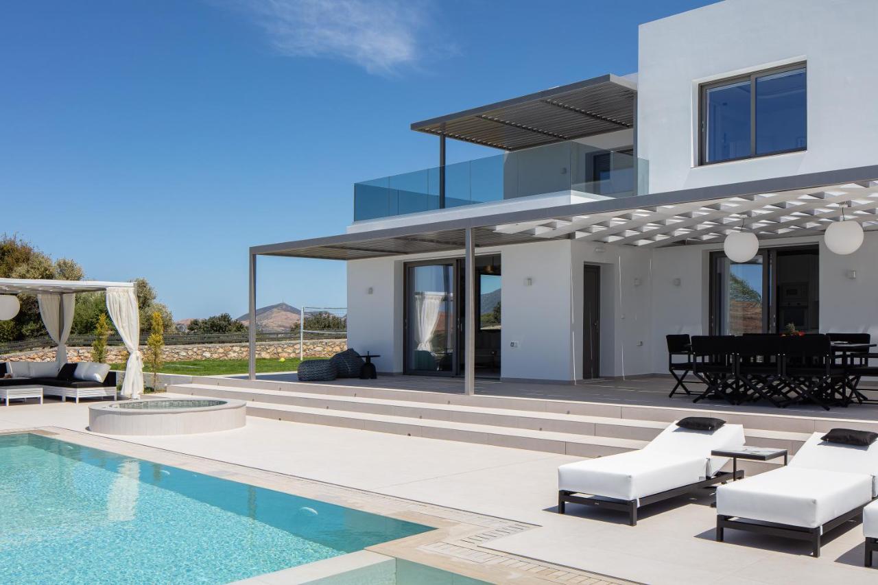 Alma Villa, 2000M2 Luxury Living, By Thinkvilla Angeliana  Экстерьер фото
